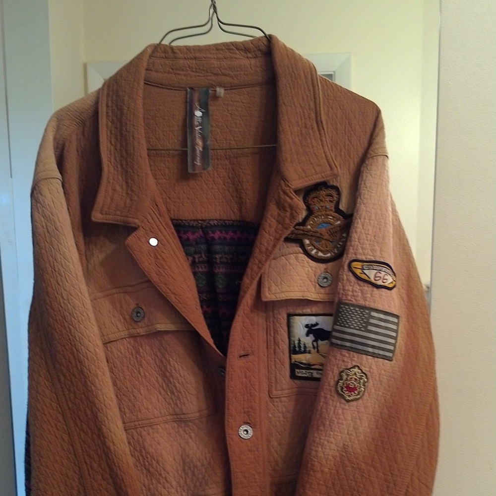 Aratta Medium Shirt /LAST CHANCE SALE!!!!!!